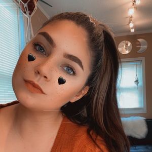 Meet your Posher, Jodi